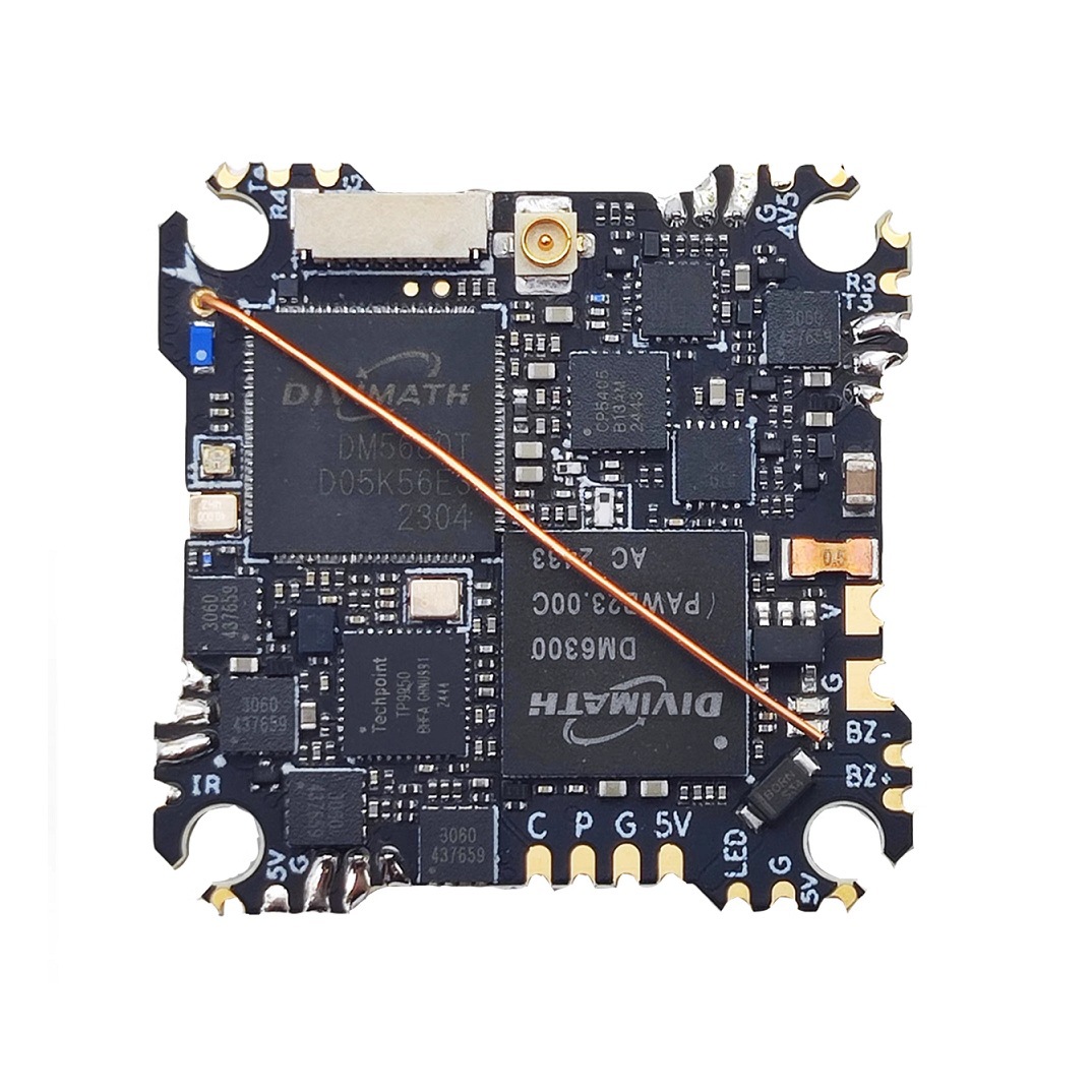 Hdzero Aio15 Flight Control Integrated 200Mw Image Transmission ELRS Receiver 15A ESC for Indoor FPV Drones - Image 2