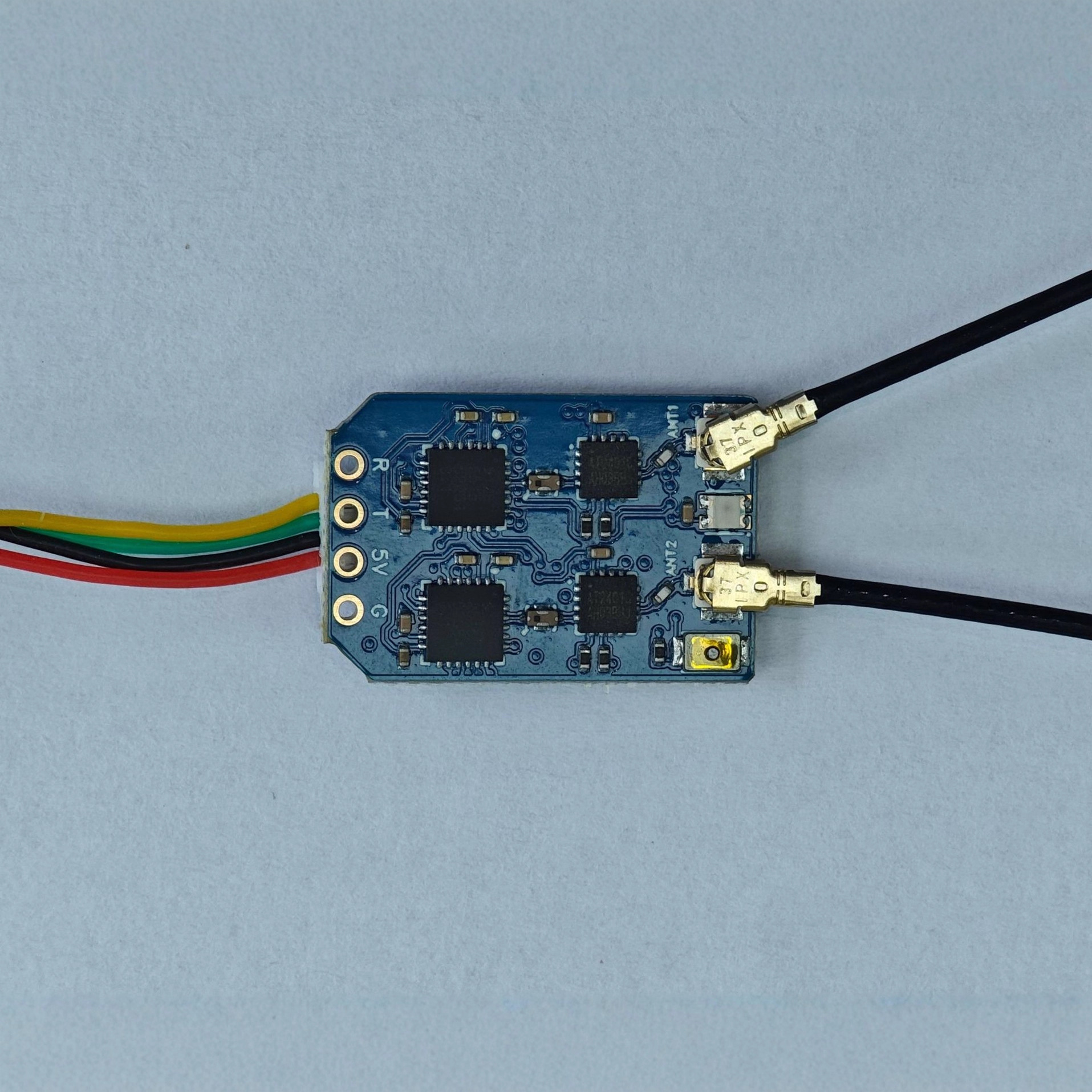 Flyingrc ELRS 24G True Diversity Receiver Mini FPV RC Drone - Image 4