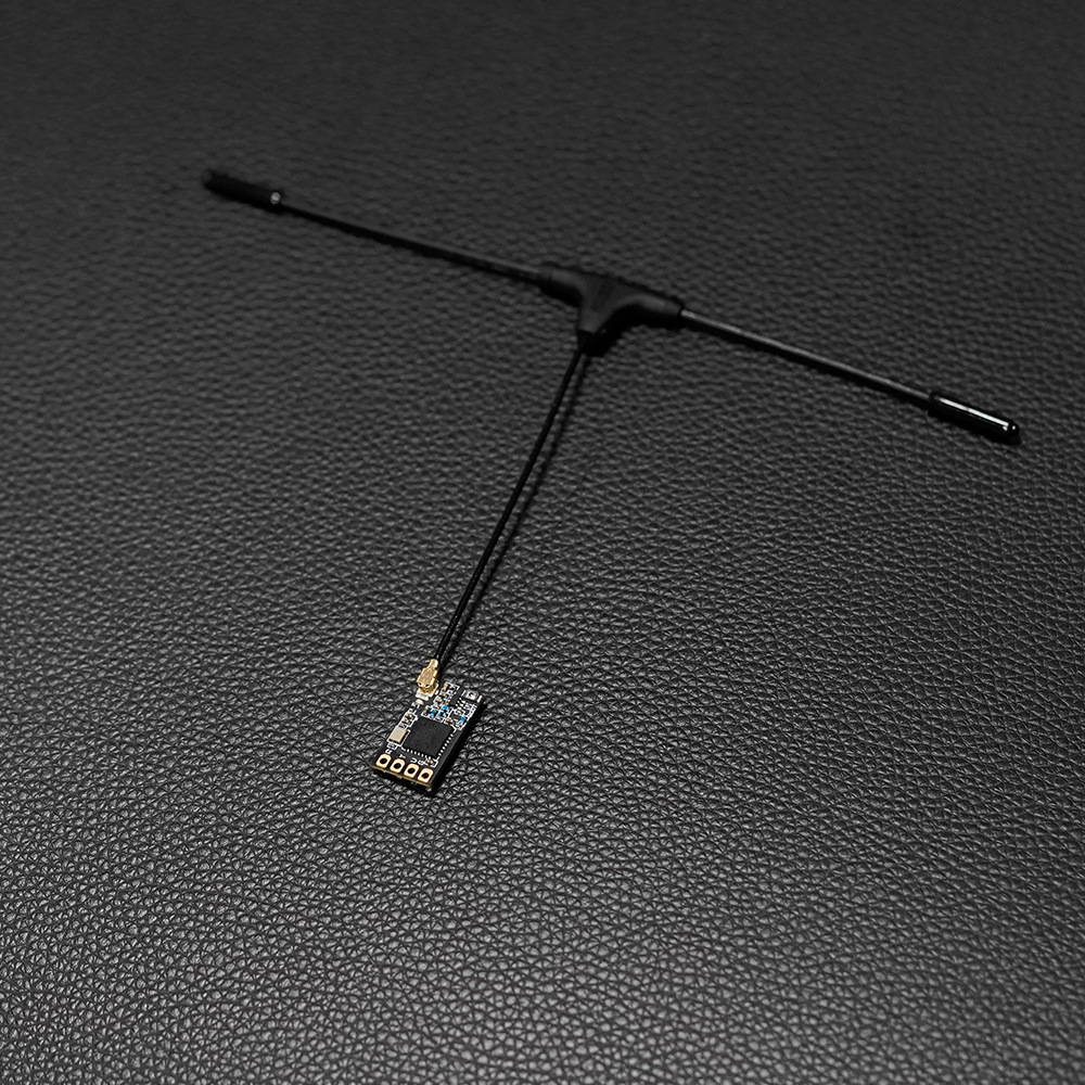 Foxeer ELRS 915MHz Receiver with T Antenna Long Range Miniature - Image 4