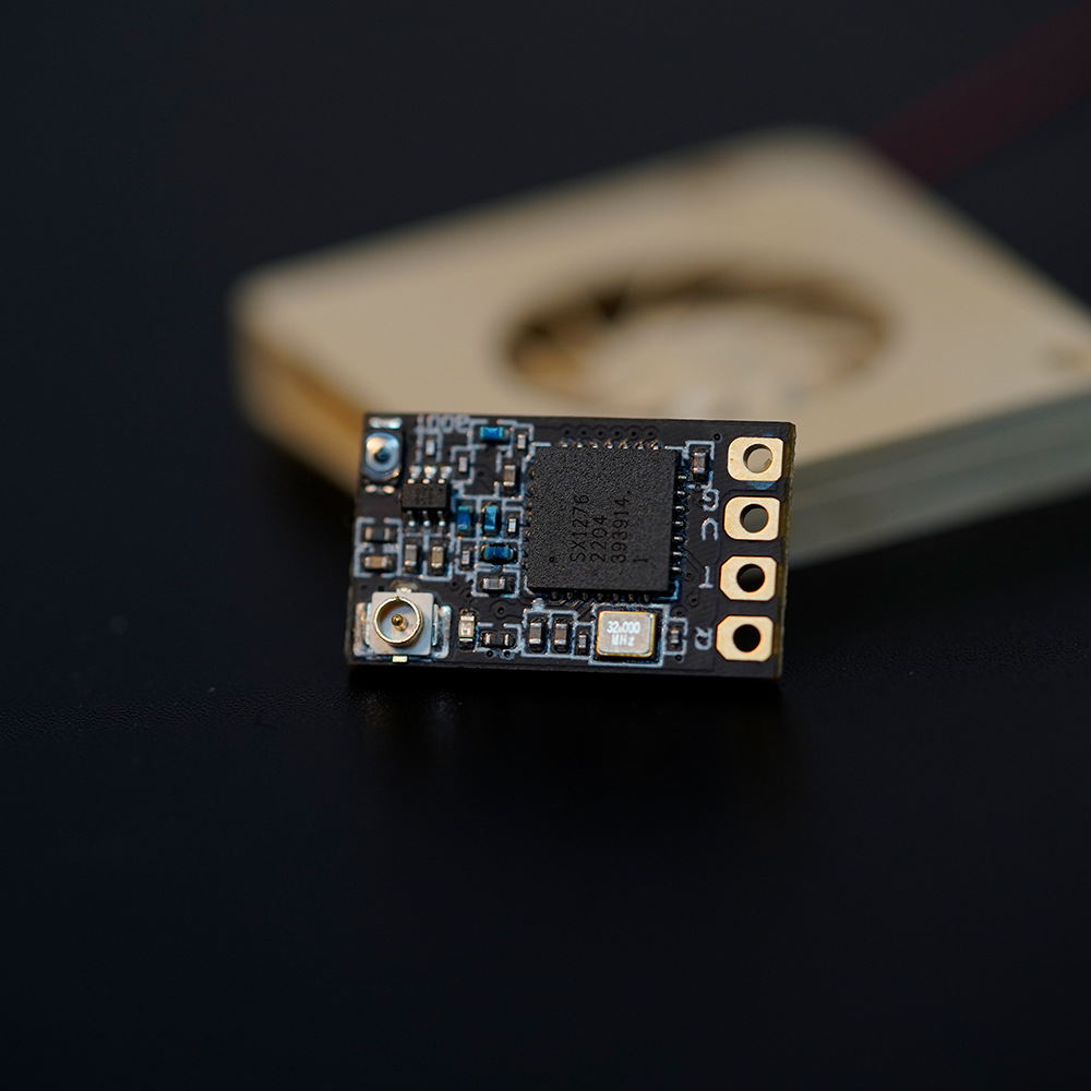 Foxeer ELRS 915MHz Receiver with T Antenna Long Range Miniature - Image 3