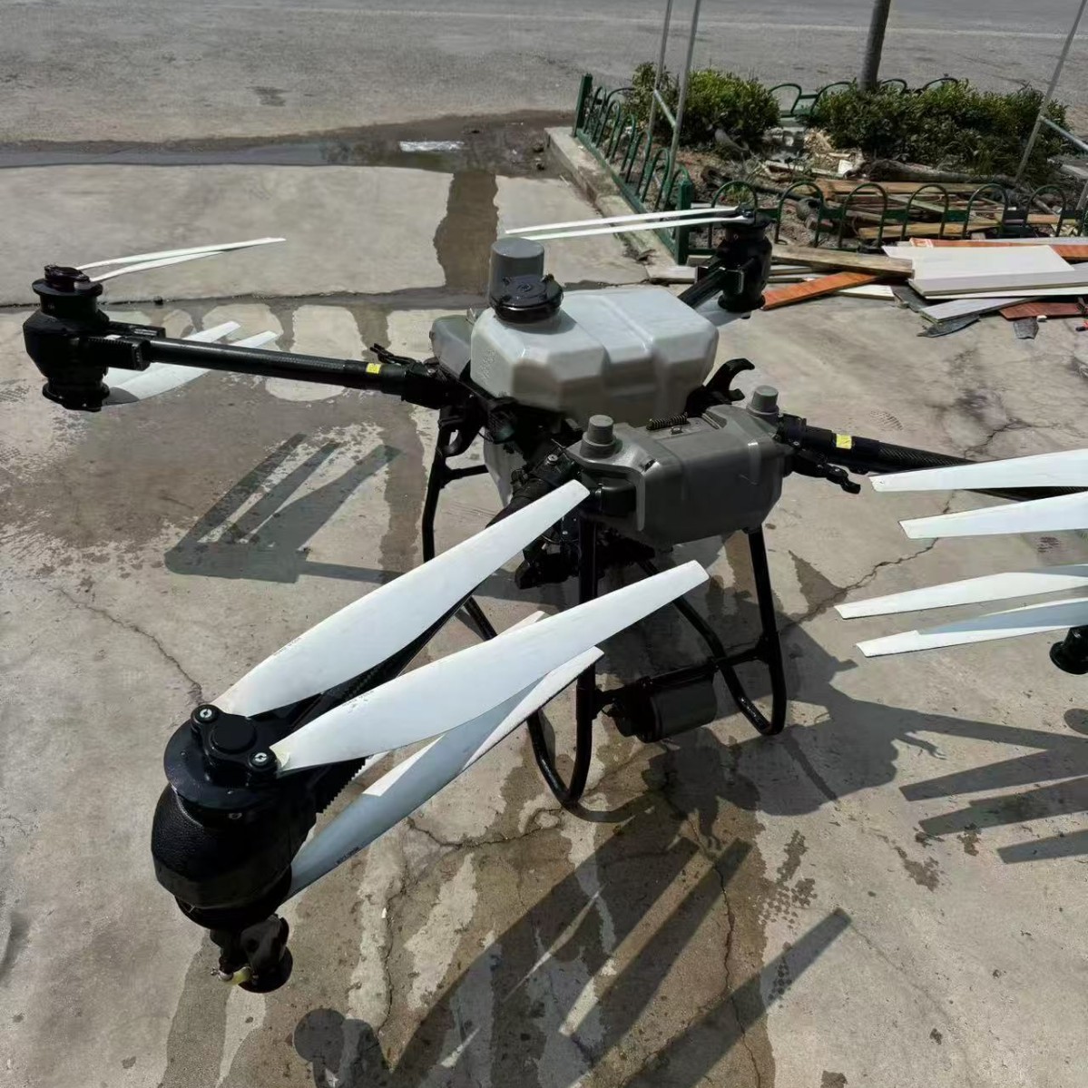 Дрон DJI T50 для сільського господарства – вживаний дрон для обприскування полів RTF з функцією FPV - Image 3