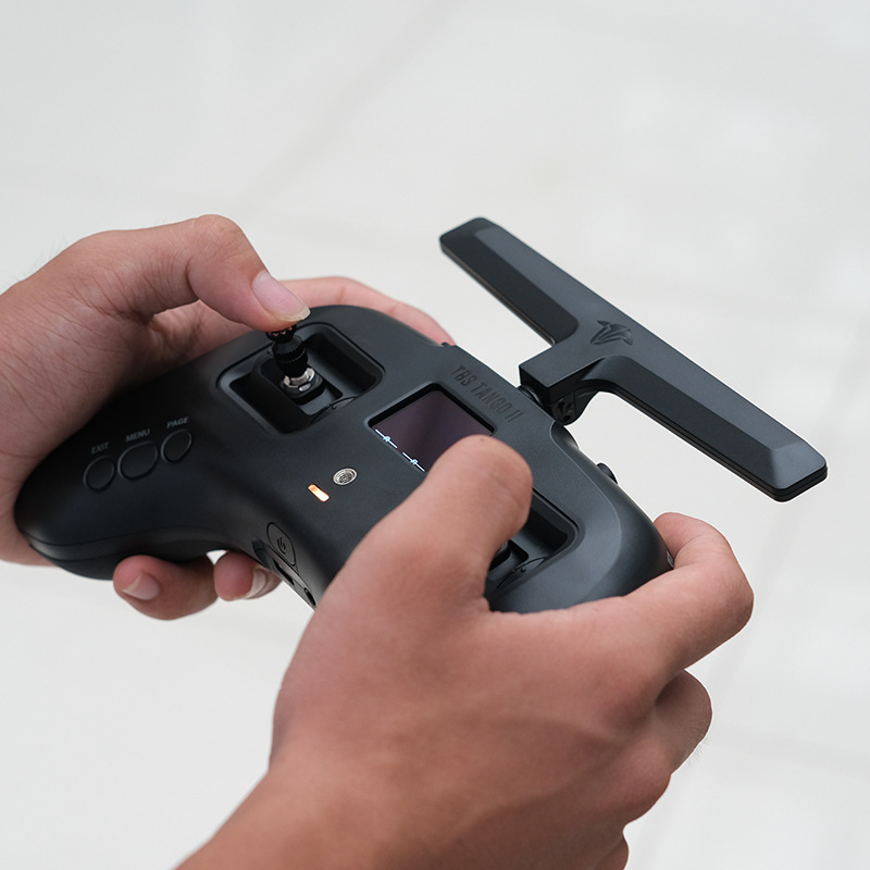 Black Sheep TBS Tango 2 V4 Pro Version 915 Remote Control Long Distance for Fixed Wing Drone - Image 2