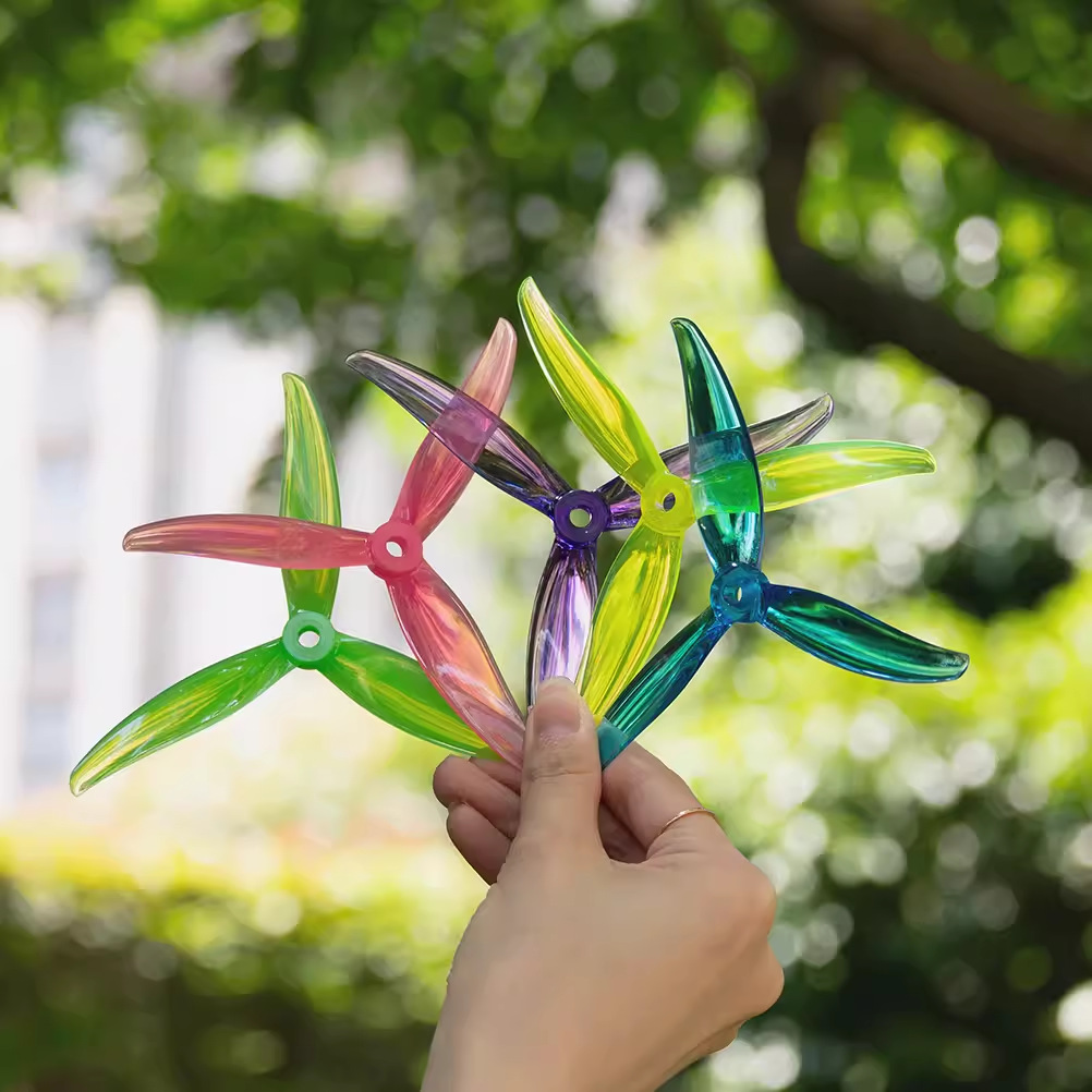 HQPROP MCK Joint Edition 5.1 inch 3 Leaf Racing Flowing FPV Propeller 2 Pairs Yellow - Image 3
