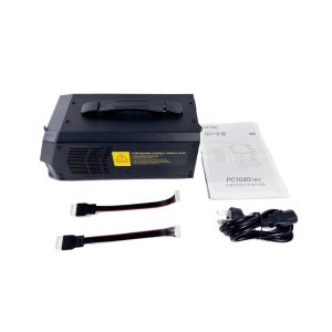 Двухканальное зарядное устройство для литиевых аккумуляторов Skyrc PC1080Neo мощностью 540 Вт для моделей самолетов
